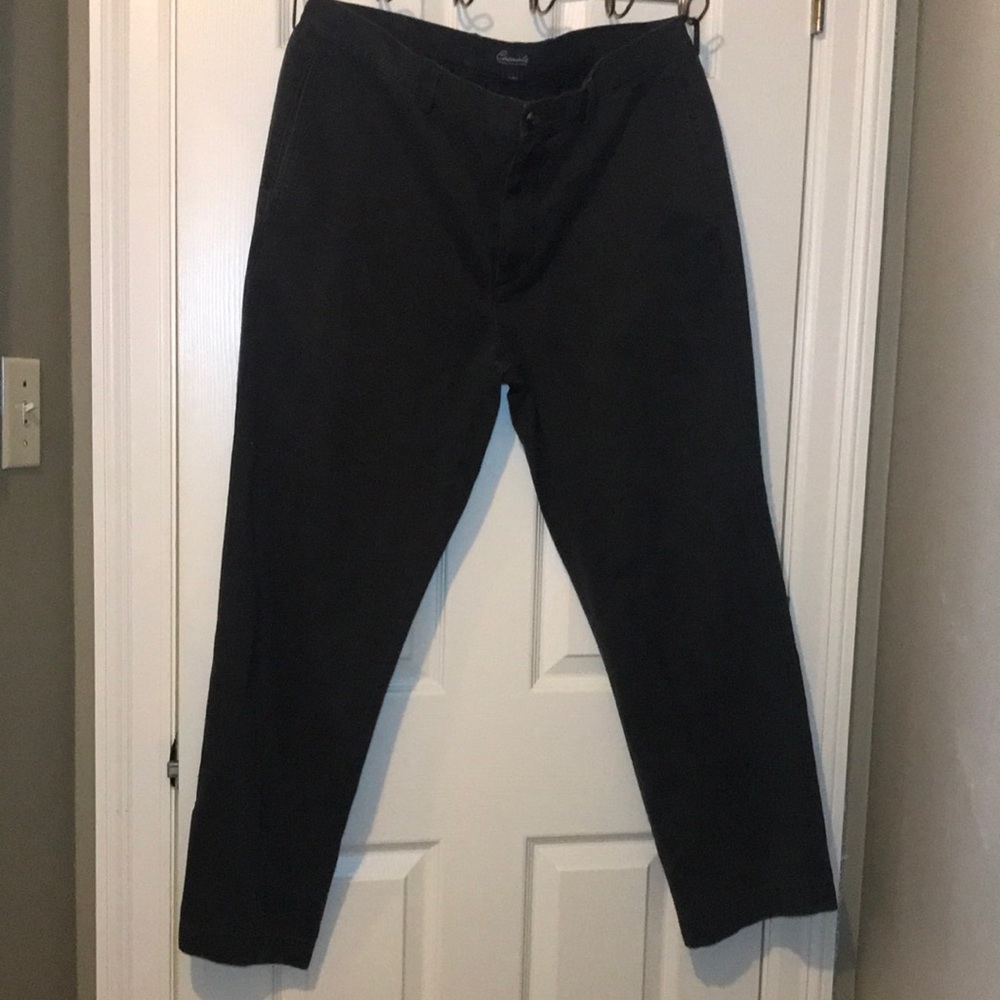Men’s Roundtree & Yorke pants!